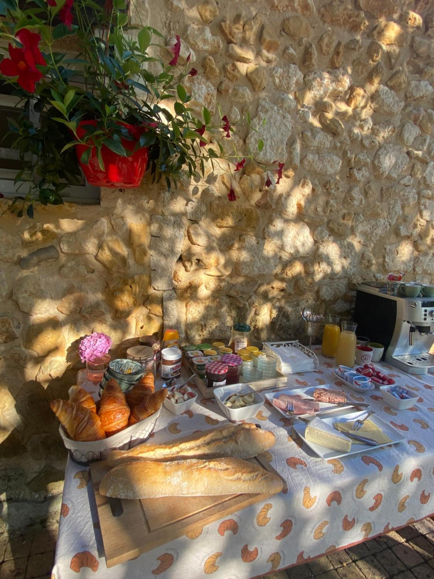 Les Rocailles Bed and Breakfast Lamonzie-Montastruc Buitenkant foto